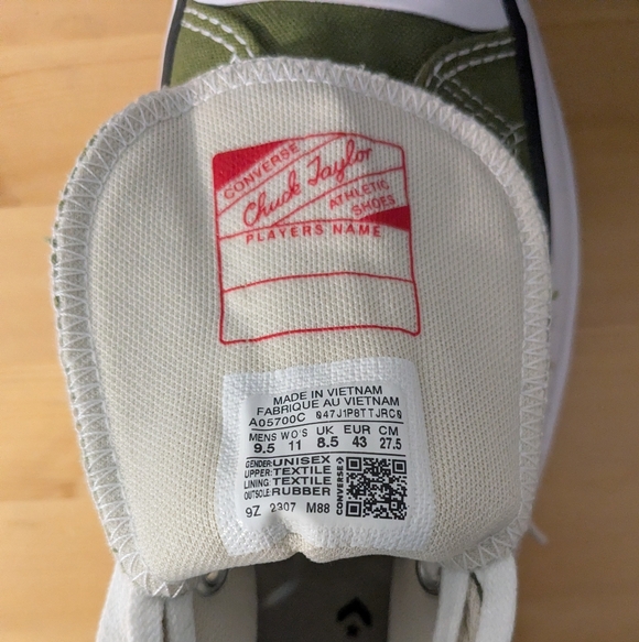 Converse Green High-Top Sneakers - Picture 7 of 7